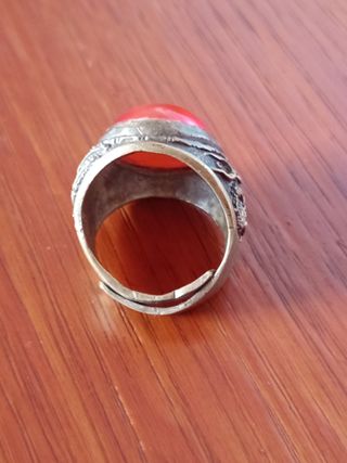 Anillo Antiguo Oriental Piedra Roja