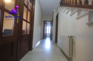 Casa adosada en alquiler en La Encarnación en Ávila
