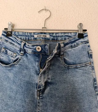 Pantalón pitillo Talla 36, ver medidas