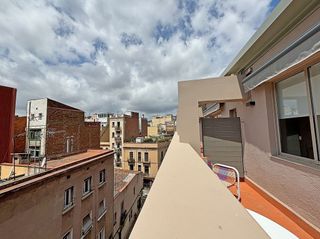 Oficina en alquiler en Vila de Gràcia en Barcelona