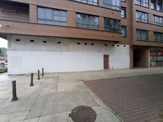 Local comercial en alquiler en Gamonal en Burgos