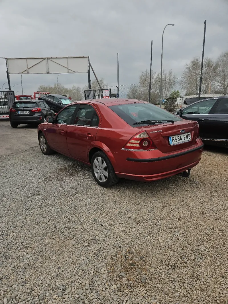 Ford Mondeo 2.0 TDCi Ambiente Plus 2007, foto 3
