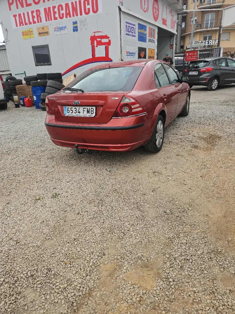 Ford Mondeo 2.0 TDCi Ambiente Plus 2007, foto 4