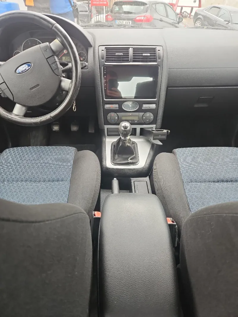 Ford Mondeo 2.0 TDCi Ambiente Plus 2007, foto 10