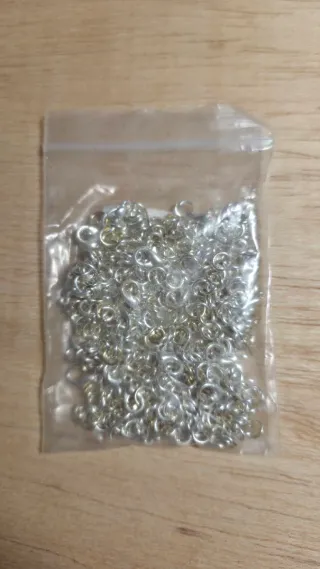 Abalorios para pendientes y pulseras