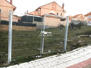 Terreno en venta en Pueblo - Urb. Norte en Valdemorillo