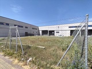 Terreno en venta en La Paz en Alcalá de Guadaira
