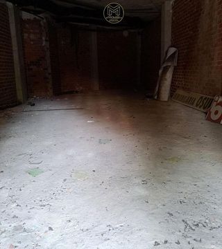 Local comercial en venta en Renfe - Bulevar 1º y 2º Fase en Jaén