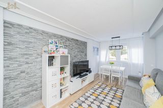 Piso en venta en Zarzaquemada en Leganés