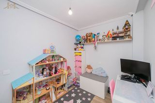 Piso en venta en Zarzaquemada en Leganés