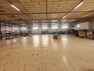 Nave industrial en alquiler en Polígonos - Recinto Ferial Cortijo de Torres en Málaga