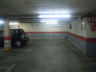 Garaje en alquiler en Palacio en Madrid