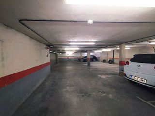 Garaje en alquiler en Palacio en Madrid