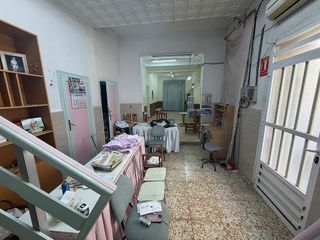 Local comercial en alquiler en Almoradí