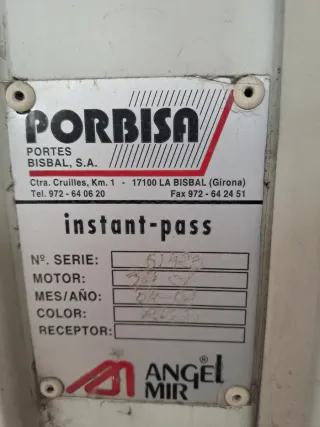 Puertas rápidas enrollables para talleres