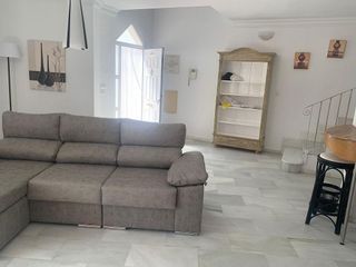 Casa adosada en alquiler en Almuñecar en Almuñécar