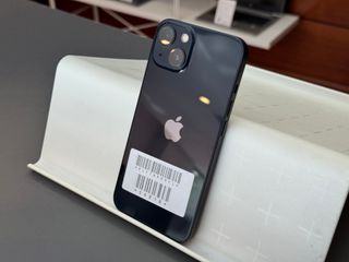 iPhone 13 con GARANTIA