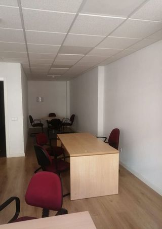 Oficina en alquiler en Centro en Cáceres