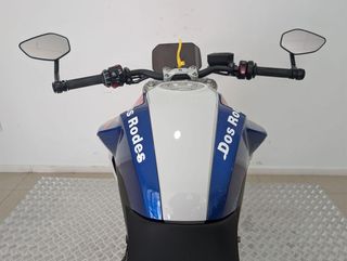 BMW F 900 R A2 (750 KMS)