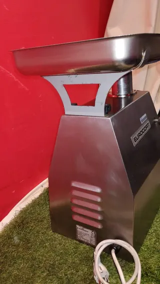 PICADORA DE CARNE EUROCORT 2A OPORTUNITAT
