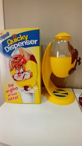 Dispenser Nesquik Quicky Nestle anni '90 raro