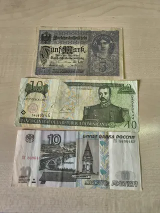 Lote 3 Billetes Mundiales: Alemania, Rep. Dominica