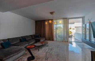 Casa adosada en alquiler en Río Real en Marbella