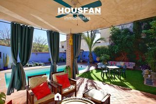 Casa adosada en venta en Ciudad Monumental en Cáceres