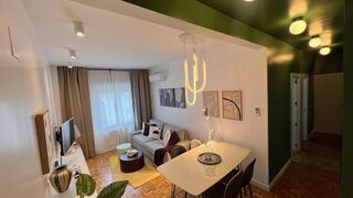 Piso en alquiler en Pacífico en Madrid
