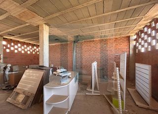 Local comercial en alquiler en Llerena