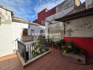 Chalet en venta en Ontinyent