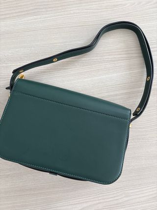 Borsa similpelle tracolla catena oro verde