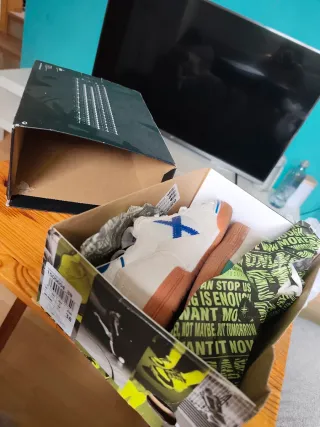 Zapatilla Munich Gresca Unisex Beige/Azul