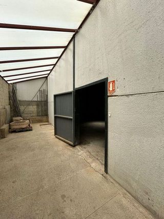 Nave industrial en venta en Alcalá de los Gazules