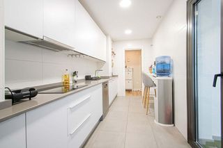 Piso en venta en Colores - Entreparques en Sevilla