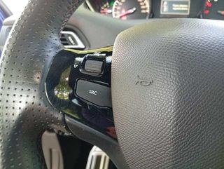 Peugeot 308 GT 205 151 kW (205 CV)