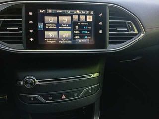 Peugeot 308 GT 205 151 kW (205 CV)