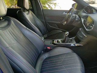 Peugeot 308 GT 205 151 kW (205 CV)