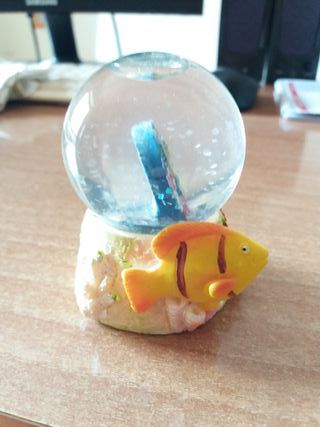 souvenir corfu - palla di vetro €2