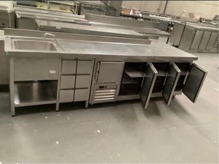 Mesa fría acero inoxidable con fregadero