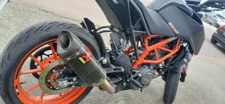 KTM 125 Duke Negra/Naranja