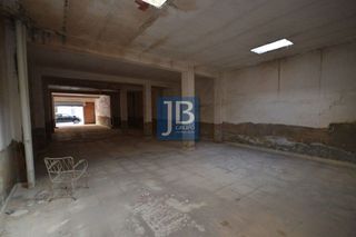 Local comercial en alquiler en Xàtiva