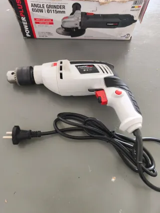 Taladro percutor eléctrico