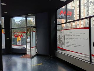 Local comercial en alquiler en Pumarín en Gijón