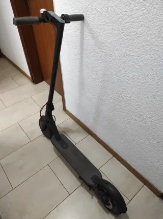 Patinete Eléctrico Xiaomi M365 Negro