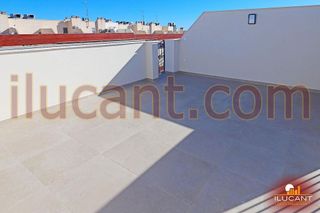 Ático en venta en Florida Baja en Alicante