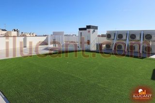 Ático en venta en Florida Baja en Alicante