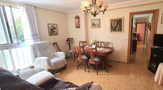 Piso en venta en Tres Forques en Valencia