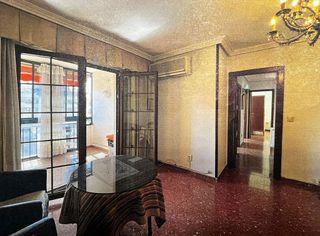 Piso en venta en Linares