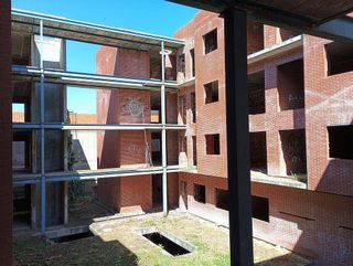 Edificio en venta en Puebla de Montalbán (La)